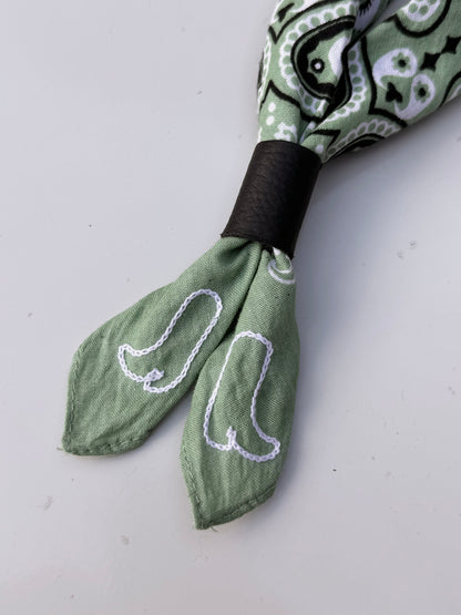 Boots Kerchief