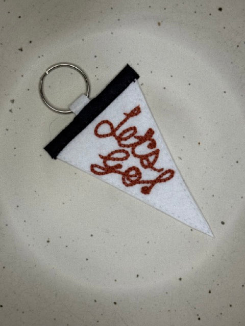 Pennant Keychain "Let's Go!"